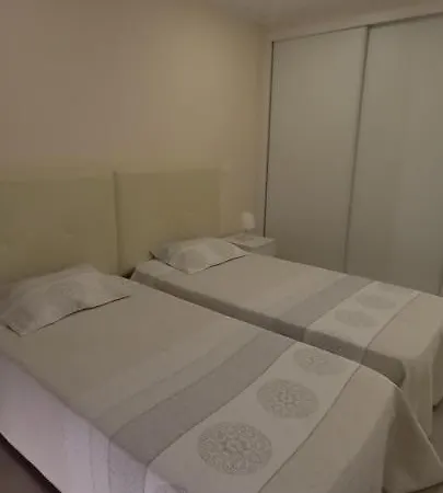 Rocha 1016 Apartamento *